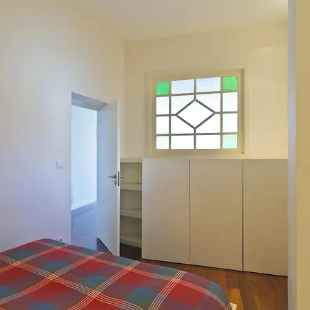 Rva - Beachside Apartment